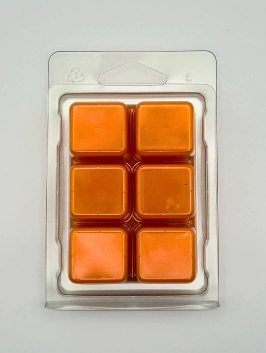 Artistic Amber 85g wax melt pack, back view, by Hellomelts, infused with notes of amber, white musk, and lily, ready to fragrance your home.