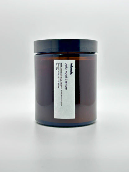 Front view of Cedarwood &  Amber autumn candle by Hellomelts with the lid on, part of the Autumn Collection