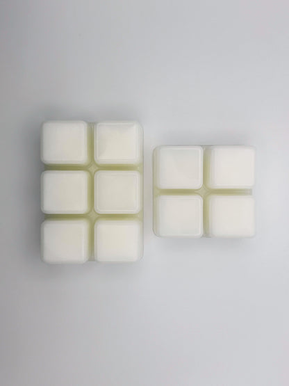Size comparison of Melon & Cucumber wax melts, showing 85g and 60g bars side by side from the Hellomelts Summer Collection