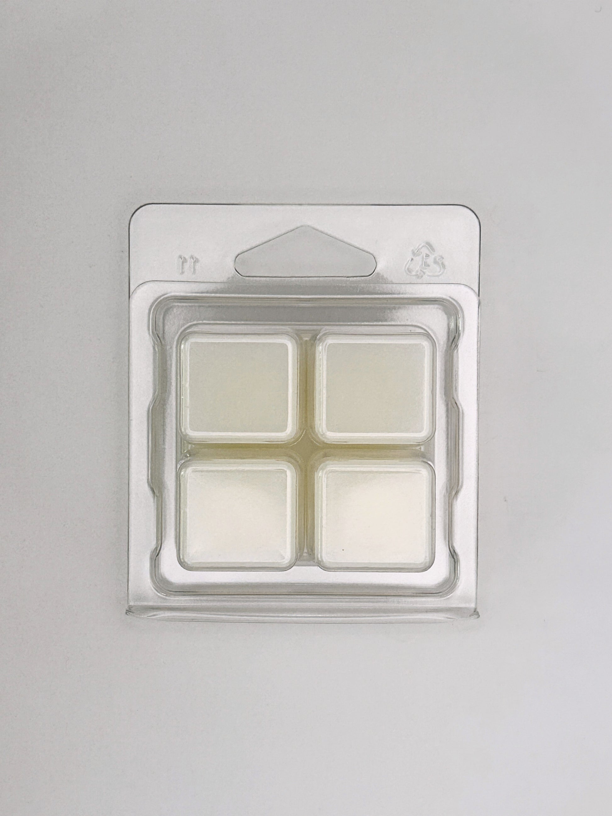 Mulled Wine 60g wax melt back view showing the clamshell packaging from the Hellomelts Winter Collection