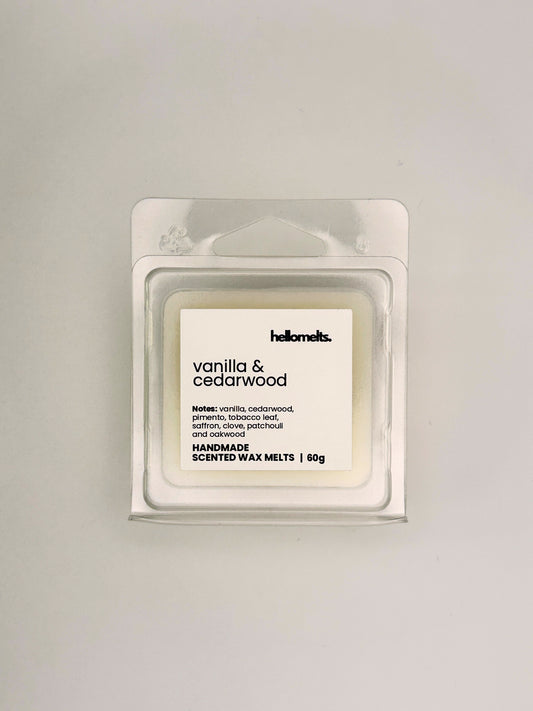Front view of Vanilla & Cedarwood 60g wax melt in clear clamshell packaging from the Hellomelts Autumn Collection