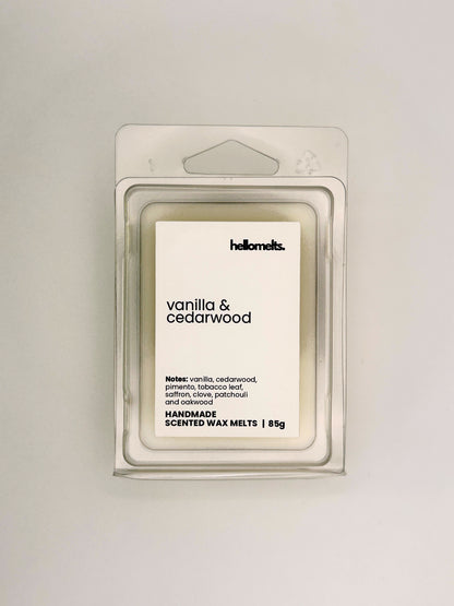 Front view of Vanilla & Cedarwood 85g wax melt in clear clamshell packaging from the Hellomelts Autumn Collection